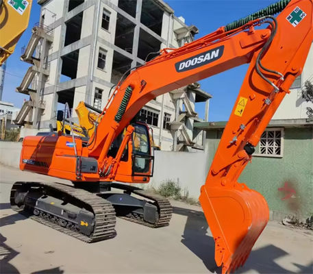 Oranje gebruikte wielen graafmachine DX225LC Doosan Backhoe gebruikte graafmachine