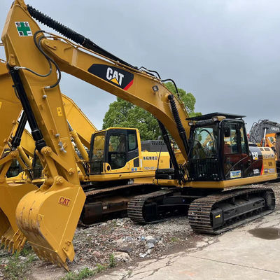 Gebruikte Caterpillar CAT320D2 graafmachine