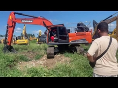 Doosan DX300LC Graafmachine, 30-tons Bedrijfsgewicht, 0,64-1,75m³ Bak, 151kW Vermogen